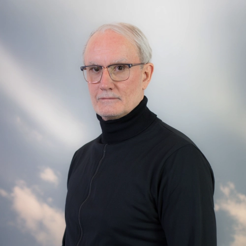 Antionio 3 Antionio 3